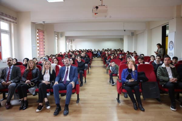 Başkan Işık : “Çocuklarımıza Akran Zorbalığından Korunma Gücü Aşılamalıyız” fotoğraf 3