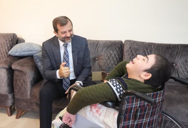 Başkan Ve Eşi Engelliler İçin Mutfağa Girdi, Kurabiye Yaptı fotoğraf 5