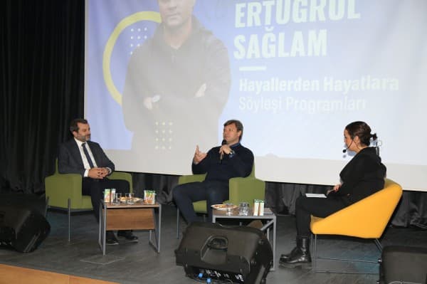 Gürsu Şampiyonu Bağrına Bastı fotoğraf 1
