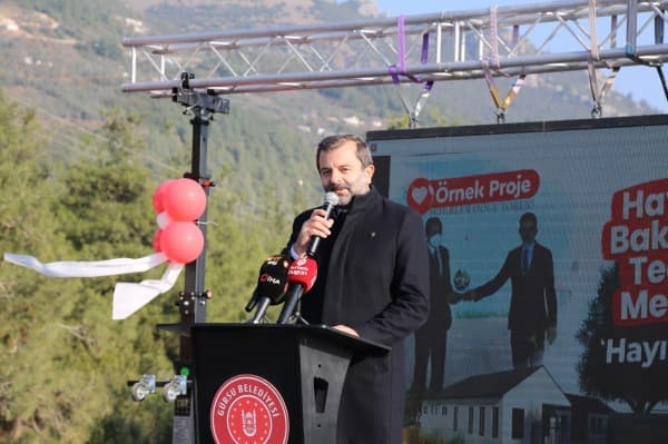Gürsu’da, Doğanın Kucak Açtığı Tepede Sokak Hayvanlarına Yuva fotoğraf 2
