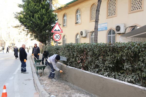 Gürsu Merkez Cami Çevresi Yenileniyor fotoğraf 2