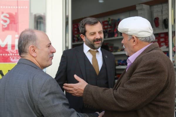 BAŞKAN IŞIK, SAHADA HALKIN NABZINI TUTUYOR fotoğraf 2