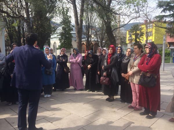 GÜRSU BELEDİYESİ TARİHE YOLCULUK YAPTIRIYOR fotoğraf 1