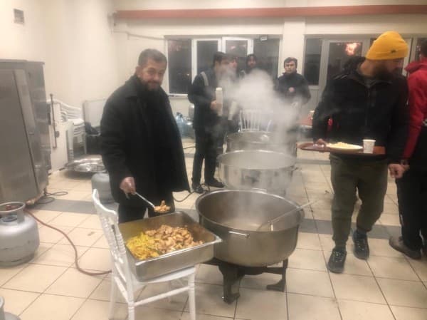 Gürsu Belediyesi’nden Afet Bölgesine Sahra Aş Evi fotoğraf 1