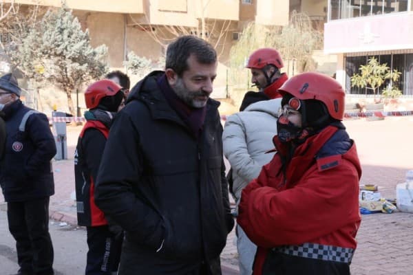 Gürsu Afet Bölgesinde Durmaksızın Çalışıyor fotoğraf 3