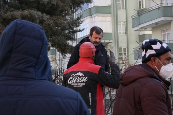 Gürsu Afet Bölgesinde Durmaksızın Çalışıyor fotoğraf 5