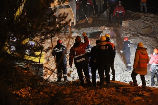 Gürsu Afet Bölgesinde Durmaksızın Çalışıyor fotoğraf 8
