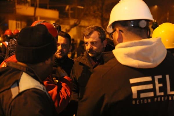 Gürsu Afet Bölgesinde Durmaksızın Çalışıyor fotoğraf 9