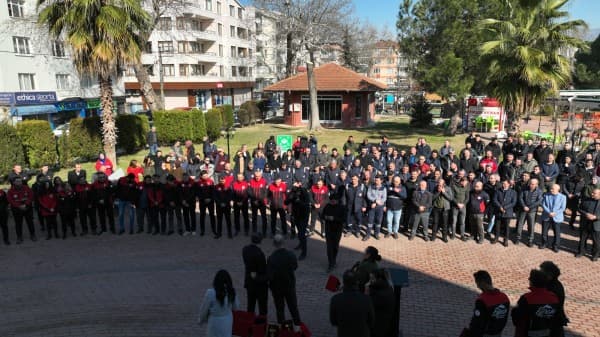 Afete Koşan Gürsu Ekiplerine Coşkulu Karşılama fotoğraf 3