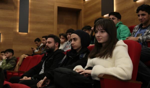 Gürsu’nun Girişimci Liselileri E- Ticaret Öğreniyor fotoğraf 2