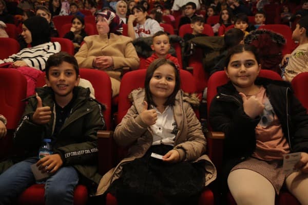Muhteşem Maurıce İçin  Gürsu’da Muhteşem İlgi fotoğraf 3