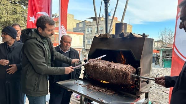 Başkan Işık’tan Depremzedelere Moral Ziyareti fotoğraf 2