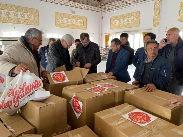 Başkan Işık Yeniden Afet Bölgesi’nde fotoğraf 5