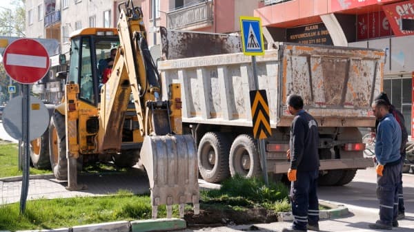 Gürsu’nun Kalbine Yepyeni Çevre Düzenlemesi fotoğraf 4