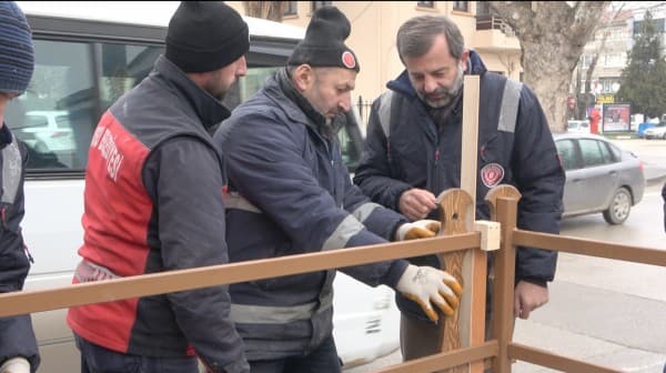 Başkan Işık Yeleğini Giydi, İmalathaneye Girdi fotoğraf 3
