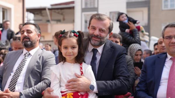 Başkan Mustafa Işık : “Umudumuzun Işıkları Çocuklarımızın Gözlerindeki Bayram Işıltısı Hiç Sönmesin” fotoğraf 2