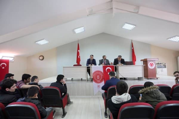 BAŞKAN IŞIK, GENÇLERİ AYDINLATTI fotoğraf 6