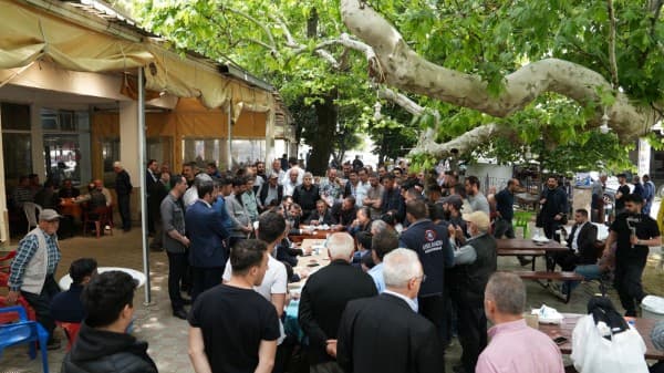 Bakan Varank’a Gürsu Armudu Sürprizi fotoğraf 2