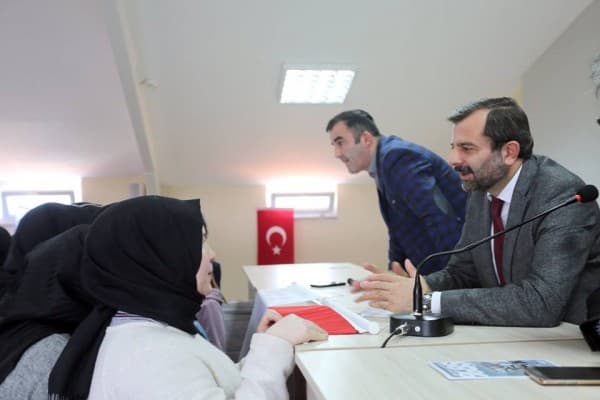 BAŞKAN IŞIK, GENÇLERİ AYDINLATTI fotoğraf 9