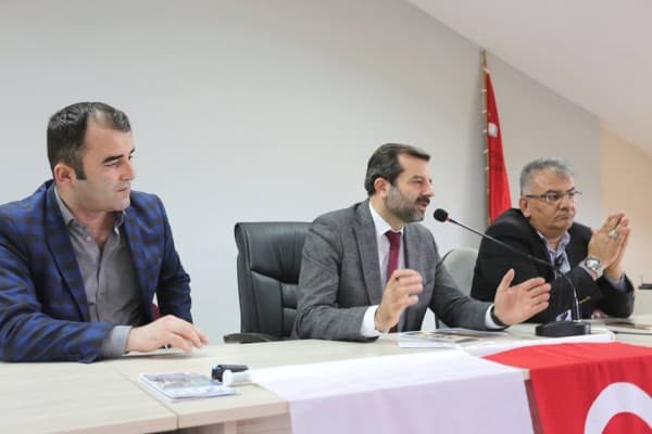 BAŞKAN IŞIK, GENÇLERİ AYDINLATTI fotoğraf 10