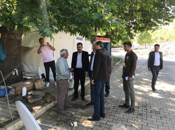 Gürsu Belediyesi Teknik Ekibi Deprem Bölgesinde fotoğraf 1
