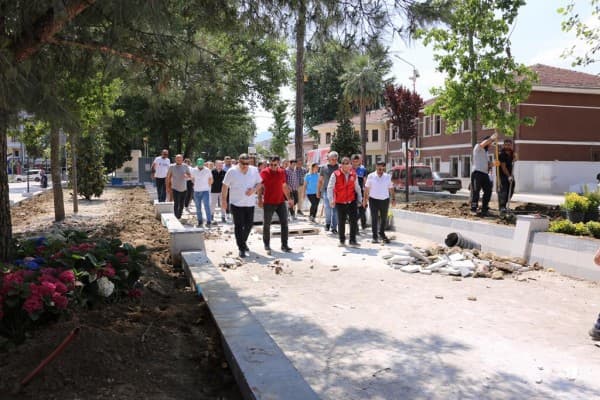 Gürsu Belediyesi Hem Sahada Hem İş Başında Birlikte fotoğraf 2