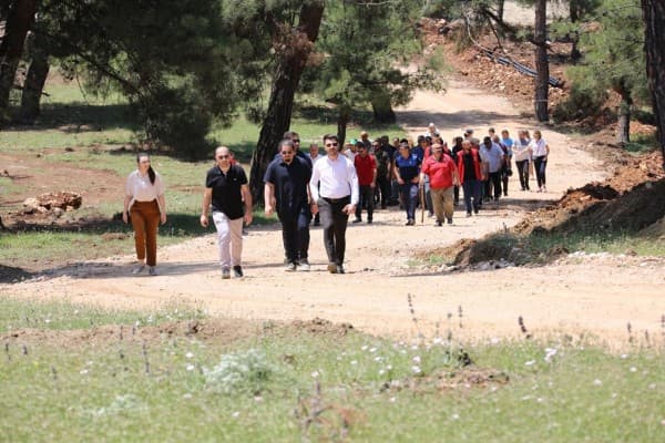 Gürsu Belediyesi Hem Sahada Hem İş Başında Birlikte fotoğraf 5