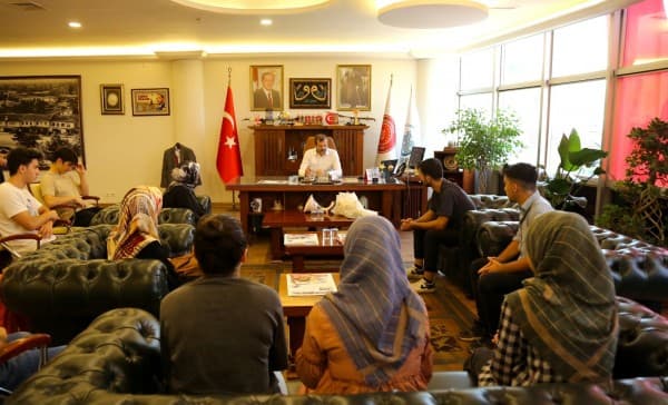 Gürsulu 32 Öğrenci Üniversite Yolunda fotoğraf 1