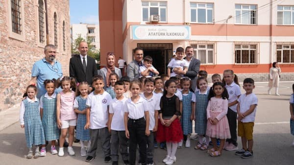 Gürsu’daki Öğrencilere Sürpriz Hediye fotoğraf 4