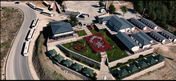 Gürsu’da Cumhuriyetin 100. Yılına Özel Anlamlı Gösteri fotoğraf 2