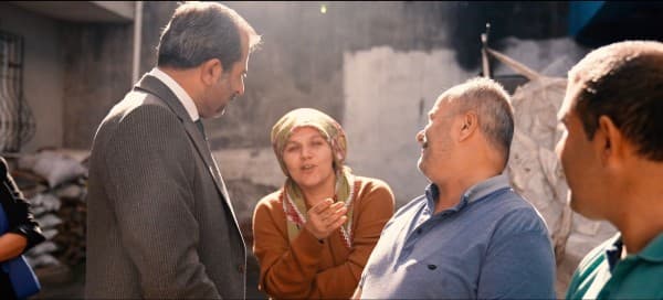 Başkan Işık’tan Akyol Ailesine Bayrak Hediyesi fotoğraf 5