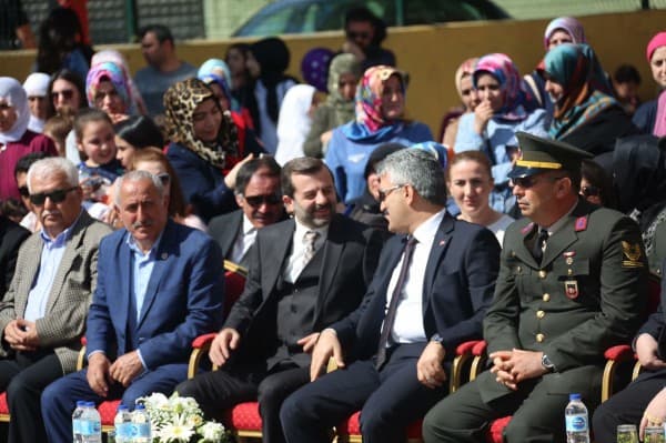 GÜRSU ÇOCUKLARLA RENKLENDİ fotoğraf 2