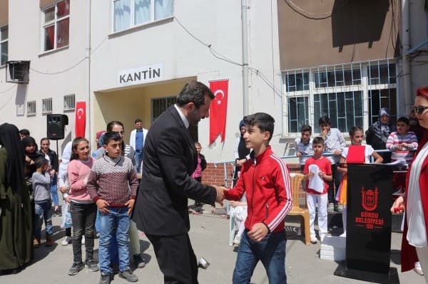GÜRSU ÇOCUKLARLA RENKLENDİ fotoğraf 5