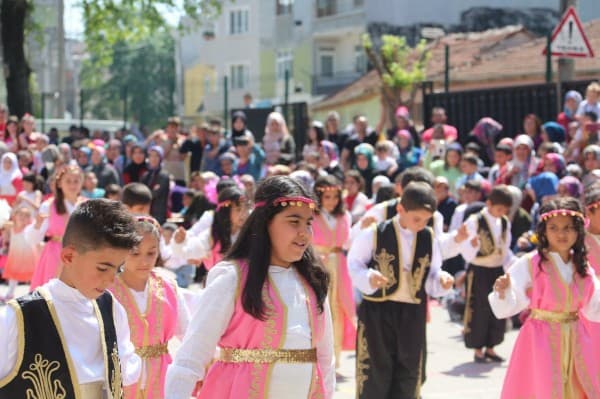 GÜRSU ÇOCUKLARLA RENKLENDİ fotoğraf 12