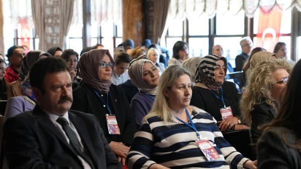Gürsu Belediyesi’nden Kadın Çalıştayı fotoğraf 8
