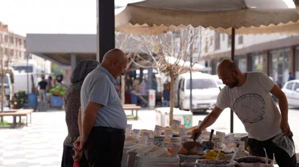 Gürsu’nun Kent Parkı’nda Yeni Pazar fotoğraf 1
