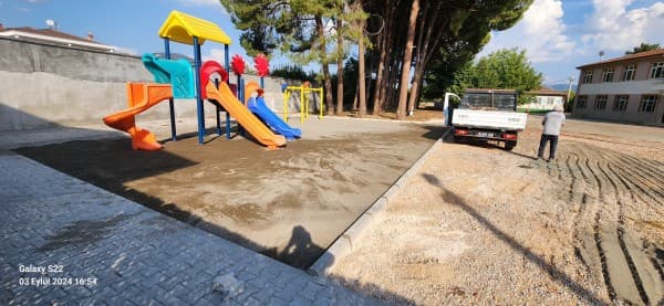 Gürsu Belediyesi’nden İlçedeki Okullara Makyaj fotoğraf 5