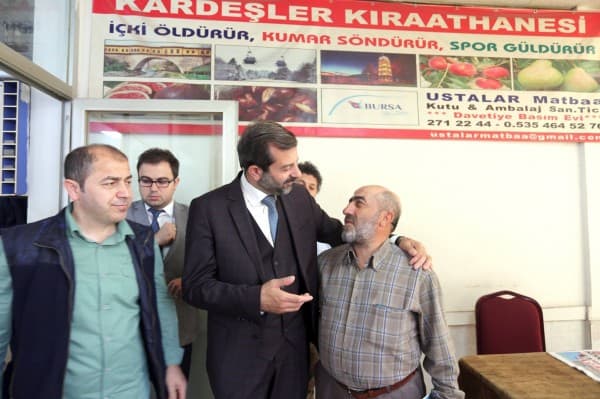 BAŞKAN IŞIK, SABAHIN BEREKETİNİ ESNAFLARLA PAYLAŞIYOR fotoğraf 5