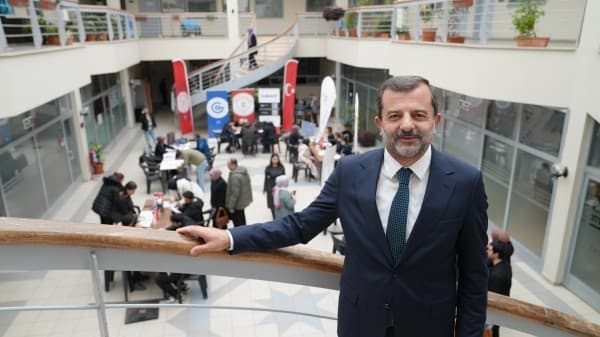 Gürsu’da 5 Yılda 4 Bin Vatandaş İş Sahibi Oldu fotoğraf 1