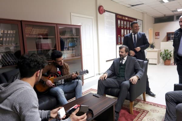 GÜRSU BELEDİYESİ ENSTRÜMAN KURSLARI TAMAMLANDI fotoğraf 3