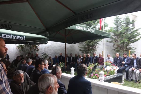 GÜRSU’NUN ŞEHİT BELEDİYE BAŞKANI CÜNEYT YILDIZ ANILDI fotoğraf 10