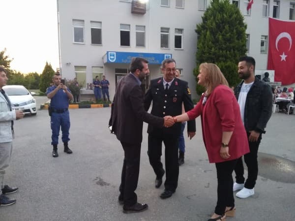 GÜRSU PROTOKOLÜ ŞEHİT VE GAZİ AİLELERİYLE İFTARDA BULUŞTU fotoğraf 1
