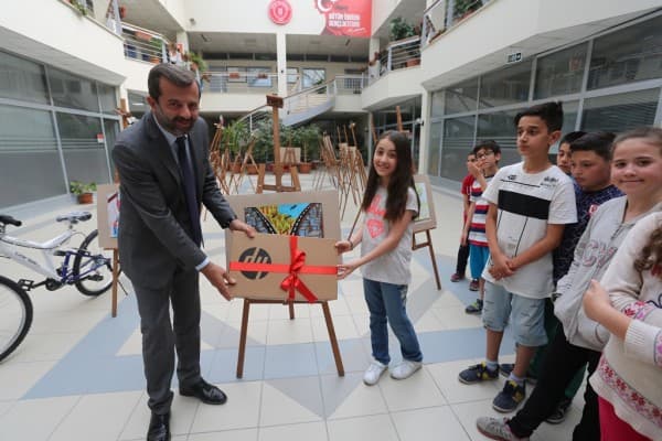 GÜRSULU ÖĞRENCİLER ÇEVRE İÇİN YARIŞTI fotoğraf 7