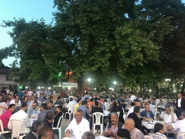 RAMAZAN’IN BEREKETİ GÜRSU SOKAKLARINI DOLDURUYOR fotoğraf 4