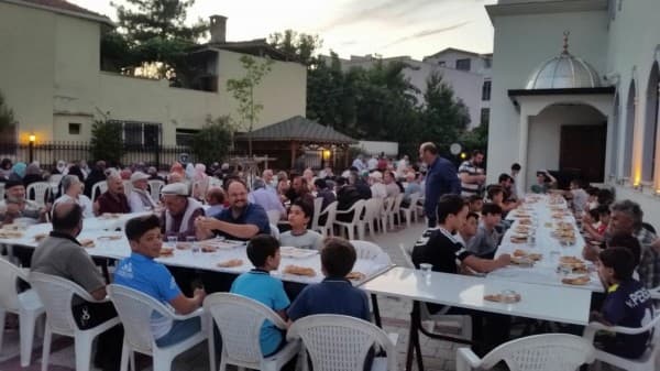 RAMAZAN’IN BEREKETİ GÜRSU SOKAKLARINI DOLDURUYOR fotoğraf 7