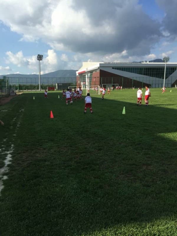 GÜRSU BELEDİYESPOR YAZ FUTBOL OKULUNA YOĞUN İLGİ fotoğraf 4