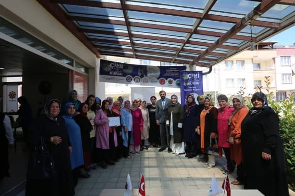 GÜRSULU KADINLAR SANATSAL BECERİYLE GELİR ELDE EDECEK fotoğraf 5