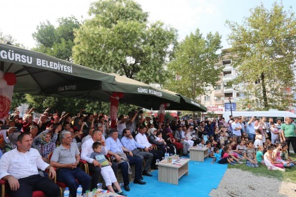 GÜRSU’DA ULUSLARARASI HALK DANSLARI COŞKUSU fotoğraf 4