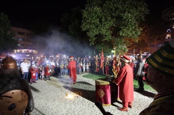 GÜRSU 15 TEMMUZ’ DA YİNE TEK YÜREK OLDU fotoğraf 20