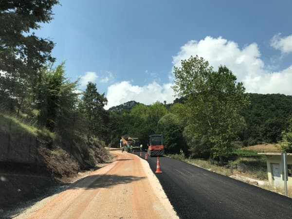 GÜRSU ERİCEK - DIŞKAYA YOLU ASFALTLANIYOR fotoğraf 1